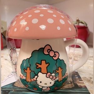 !!!BRAND NEW!!! Sculpted Ceramic Hello Kitty Mug with Mushroom Lid